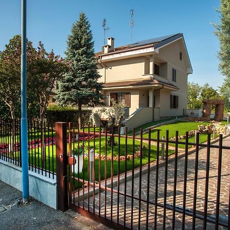 B&B Villa Aurora Brugherio Eksteriør bilde